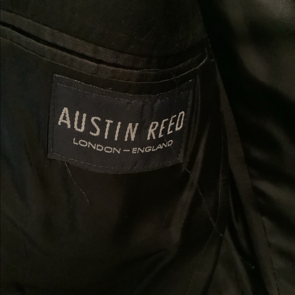 Austin Reed 2 pc suit - Picture 10 of 12